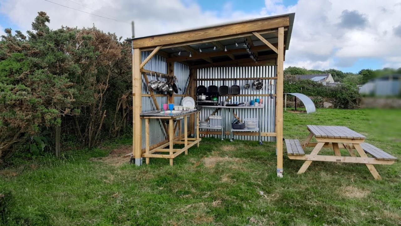 Cornish Skies Glamping Pool Экстерьер фото