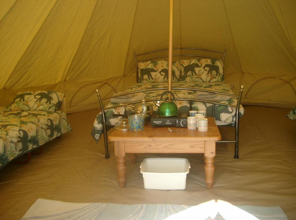 Cornish Skies Glamping Pool Экстерьер фото