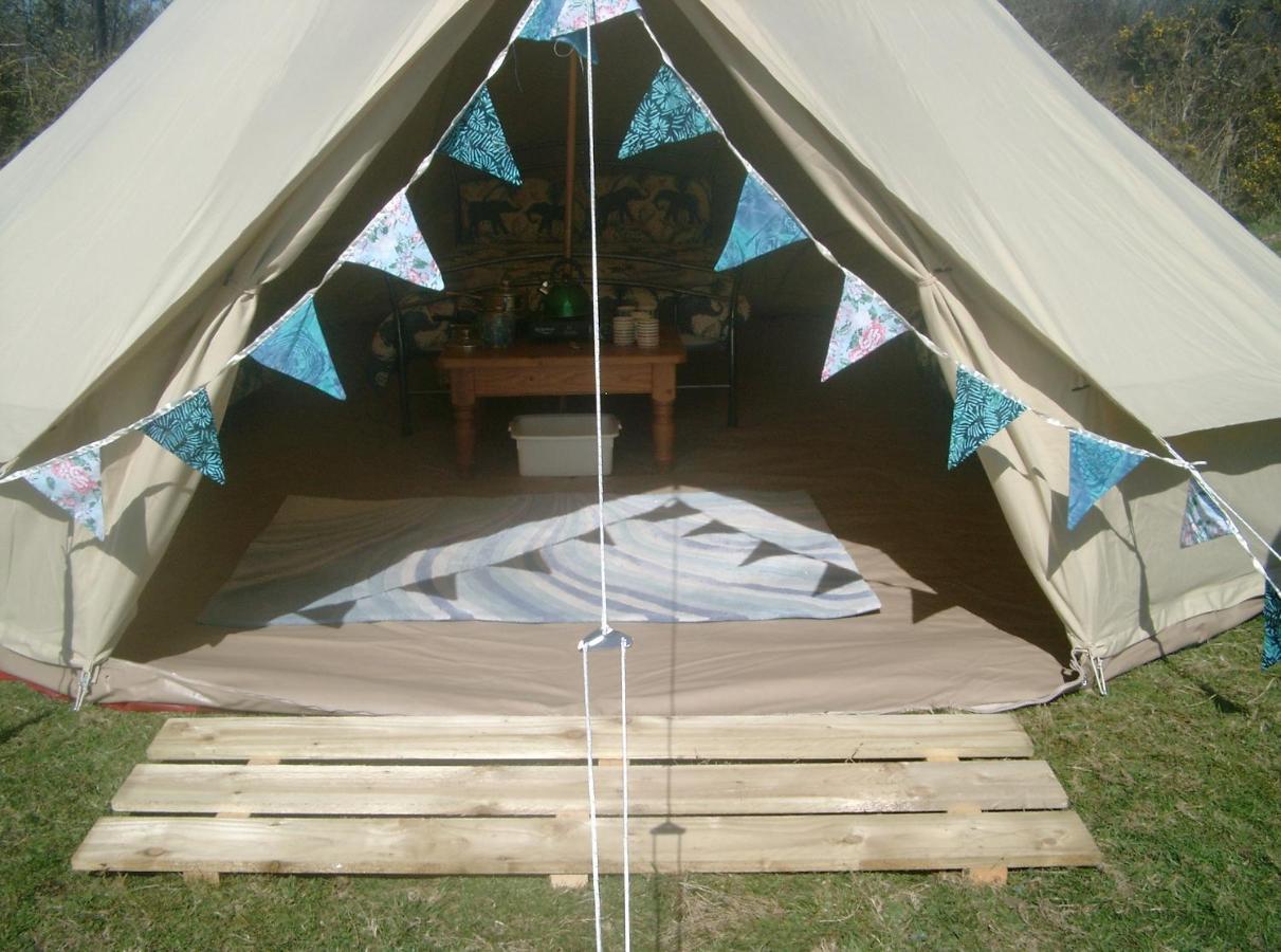 Cornish Skies Glamping Pool Экстерьер фото