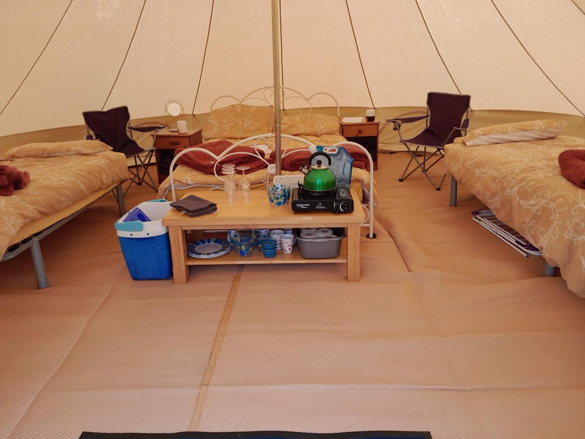 Cornish Skies Glamping Pool Экстерьер фото