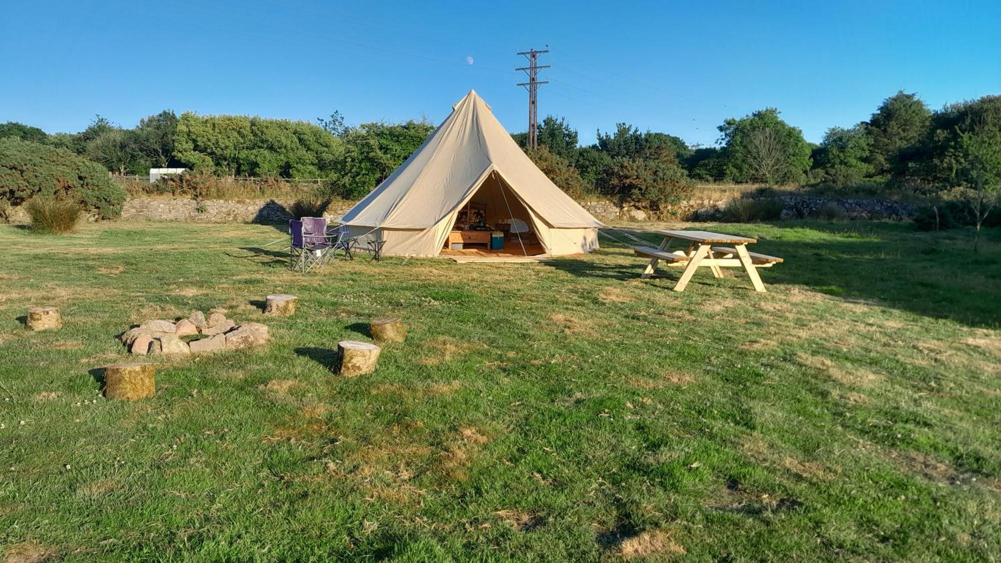 Cornish Skies Glamping Pool Экстерьер фото