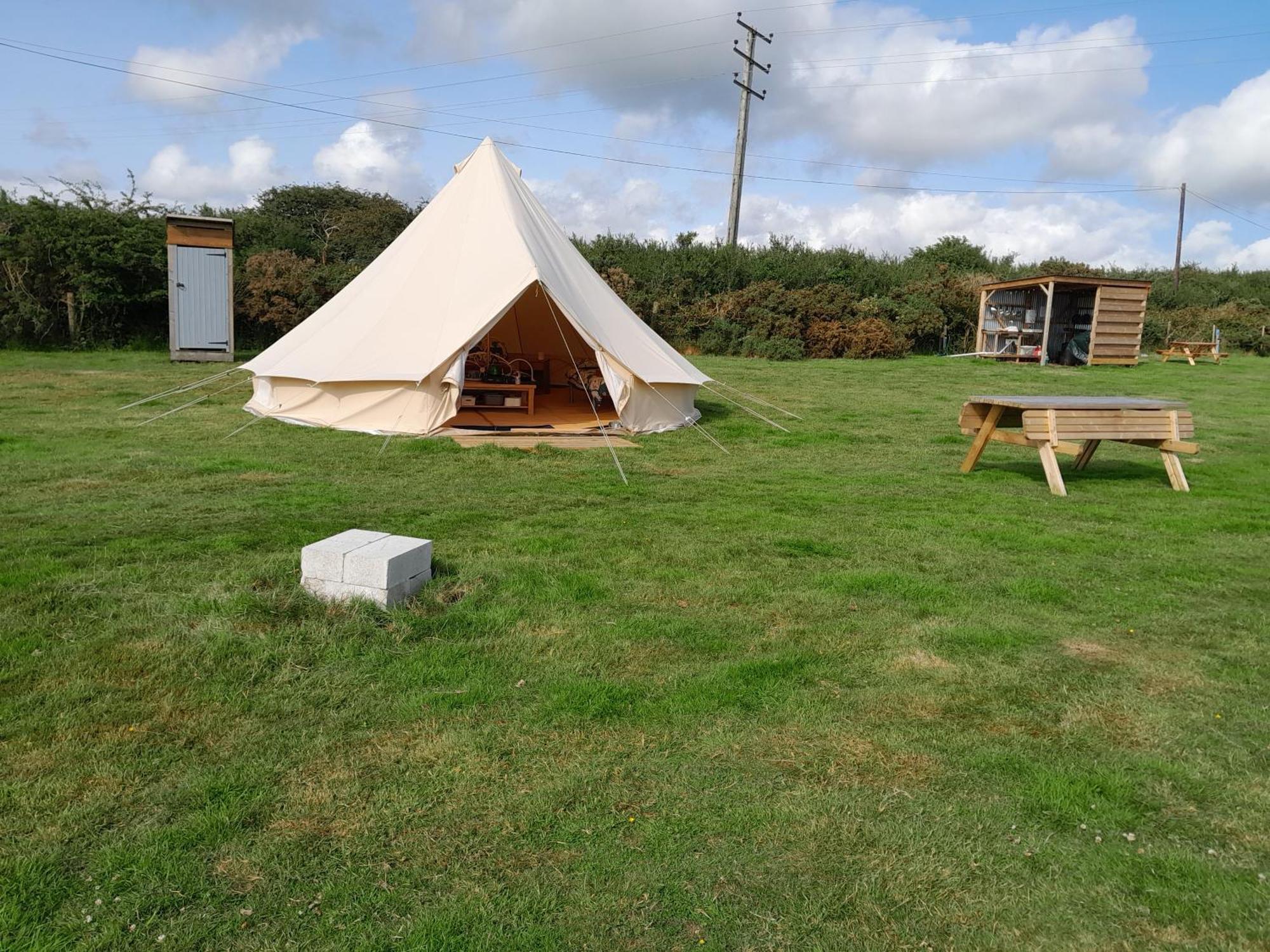 Cornish Skies Glamping Pool Экстерьер фото